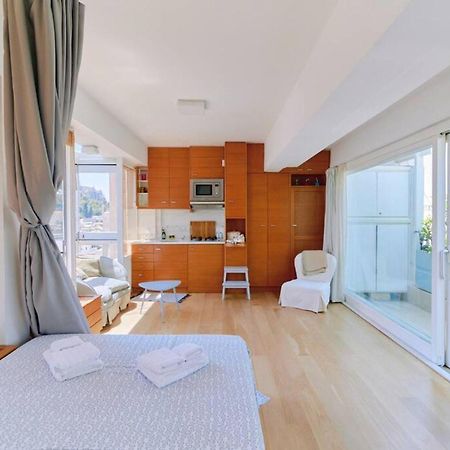 360 View In Roof Top Appartment With Patio Athen Eksteriør billede