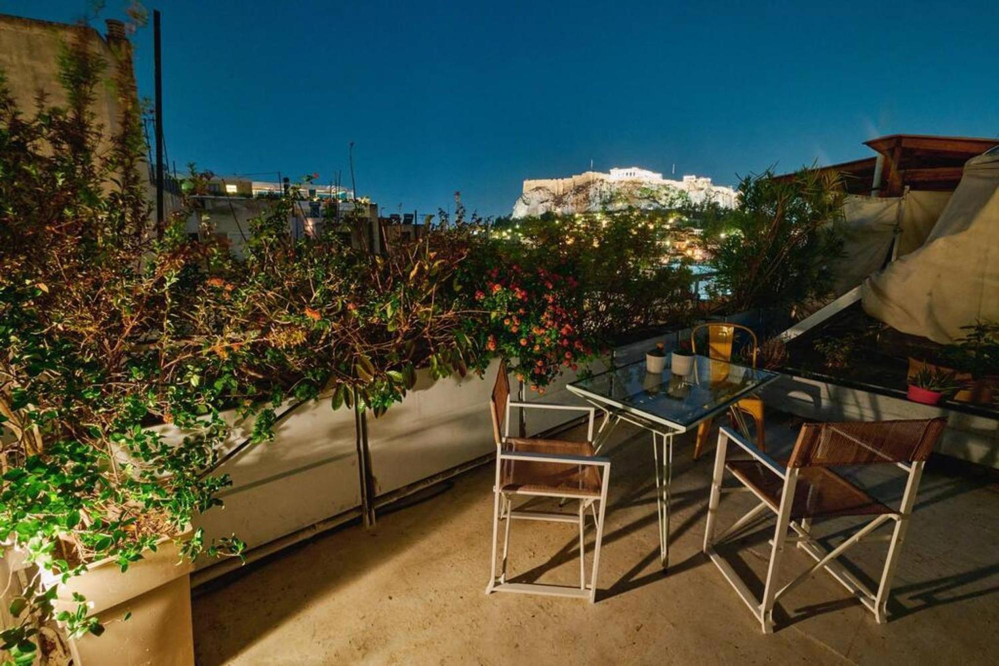 360 View In Roof Top Appartment With Patio Athen Eksteriør billede