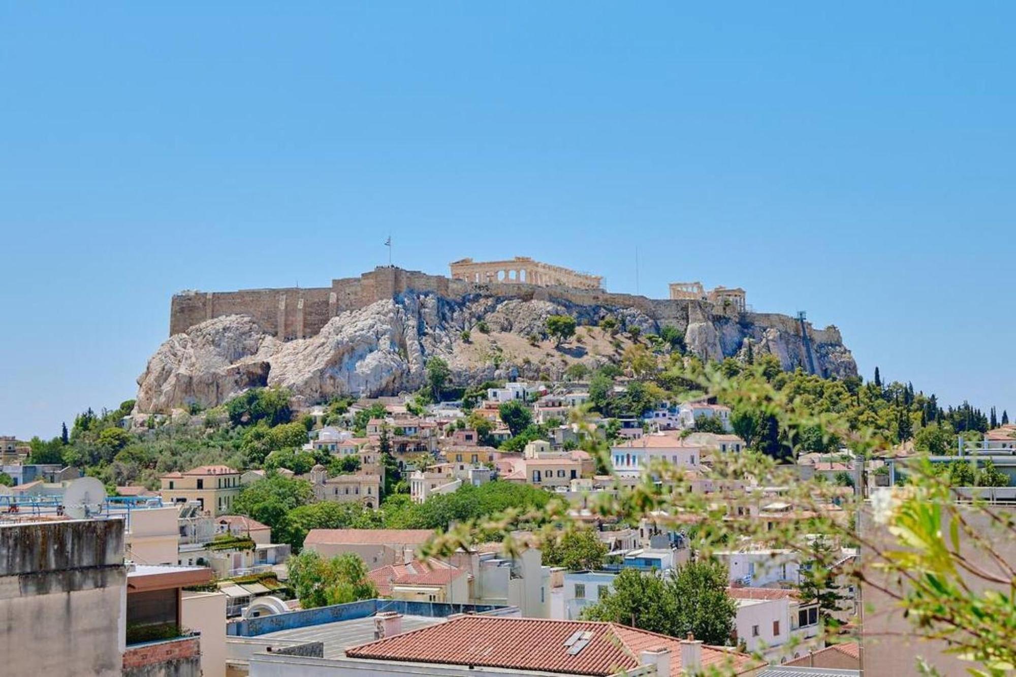 360 View In Roof Top Appartment With Patio Athen Eksteriør billede